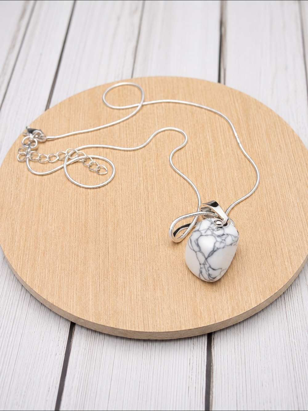 Silver Howlite Stone Pendant Necklace - White and Gray Women’s Jewelry
